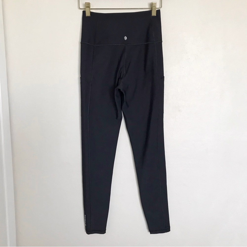 Thirdlove Black Kinetic Performance Pocket Leggin… - image 6
